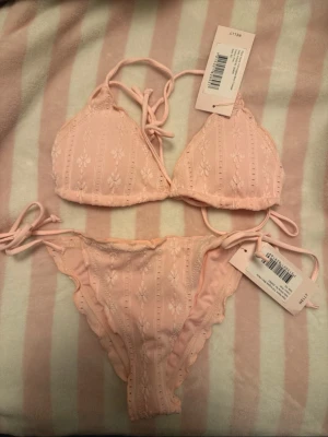 Bikini  - Bikini från Nelly i storlek Xs, ny med prislapp🌸