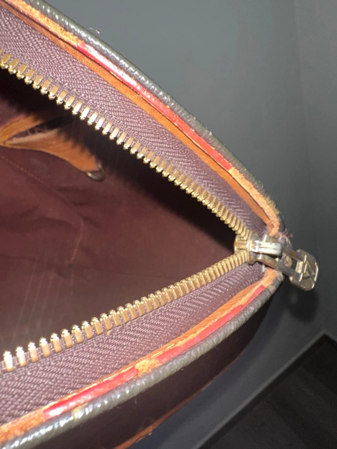Vintage type bag  - 6