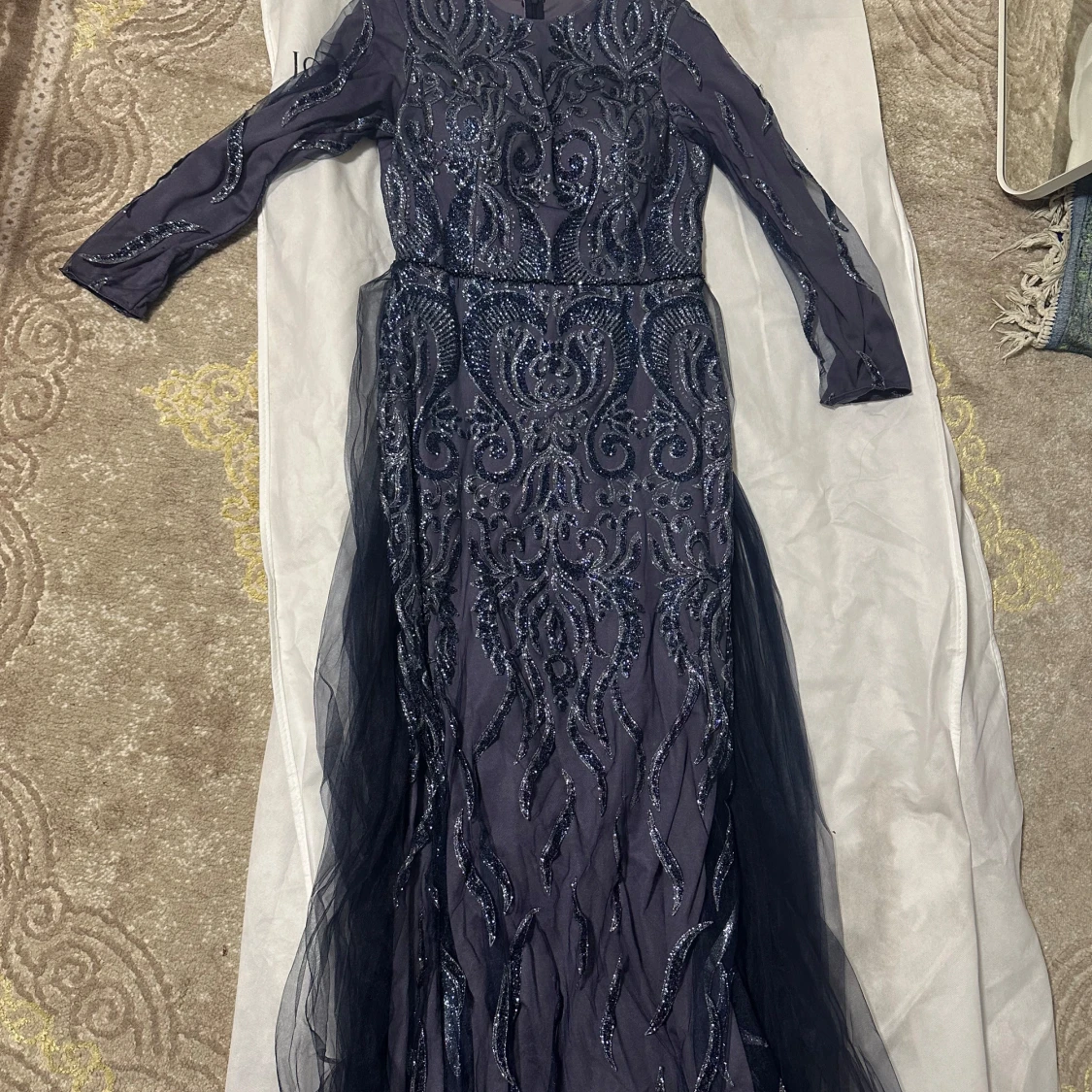 Mörkblå glittrig långklänning Jolie Bride - 2