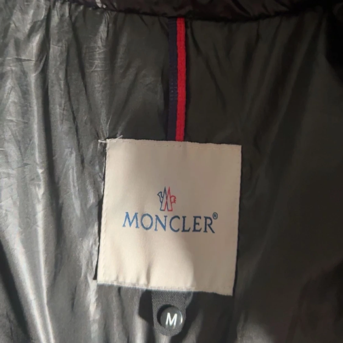 Svart dunväst från Moncler - 2