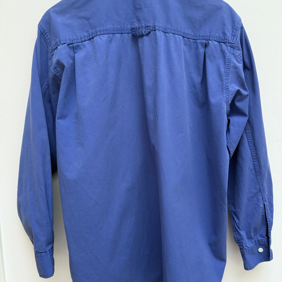 Blå Peak Performance skjorta  - 3