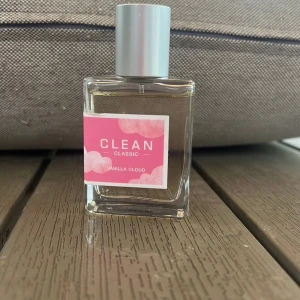 CLEAN Classic Vanilla Cloud EdP - 30 ml💖nypris 525