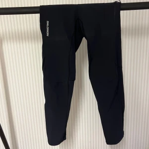 Träningsbyxor  - Salomon överdrags byxor 