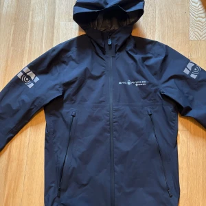 Sail Racing Jacka Gortex - Storlek XS  Helt oanvänd Bara legat i garderoben 