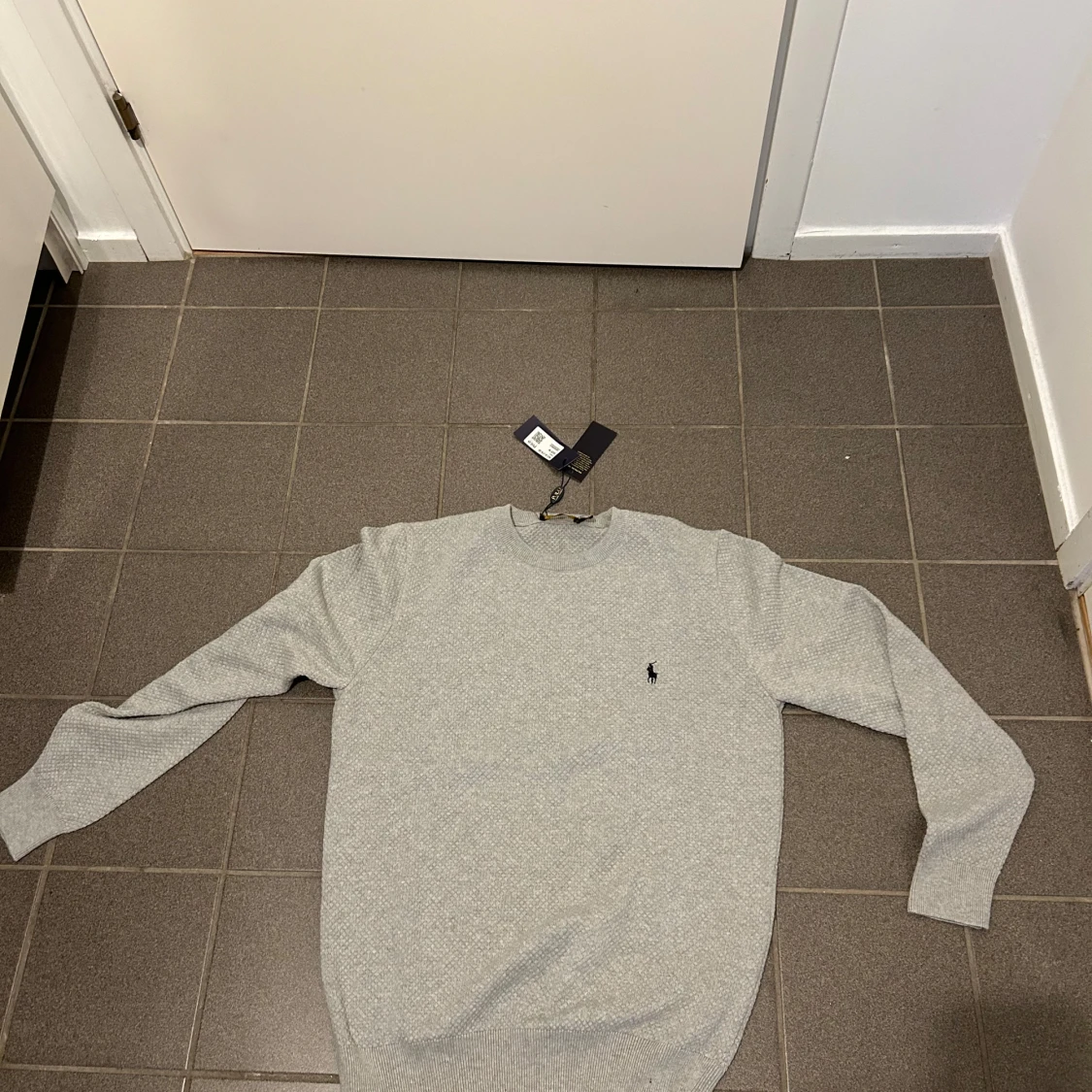 Grå stickad tröja från Polo Ralph Lauren - 1