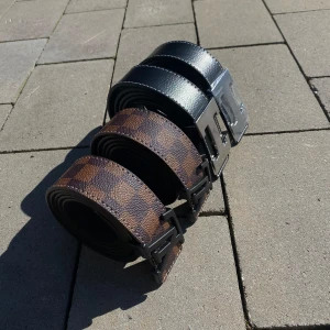 Lv bälte - Lv&H bälte till salu. Alla är helt nya och oanvända. (SÄLJS I STYCK OCH GÅR INTE NER MINDRE ÄN 300kr)