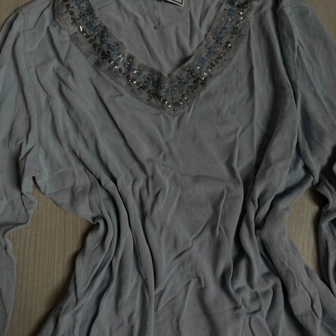 Gilltrig ljusblå topp - 1