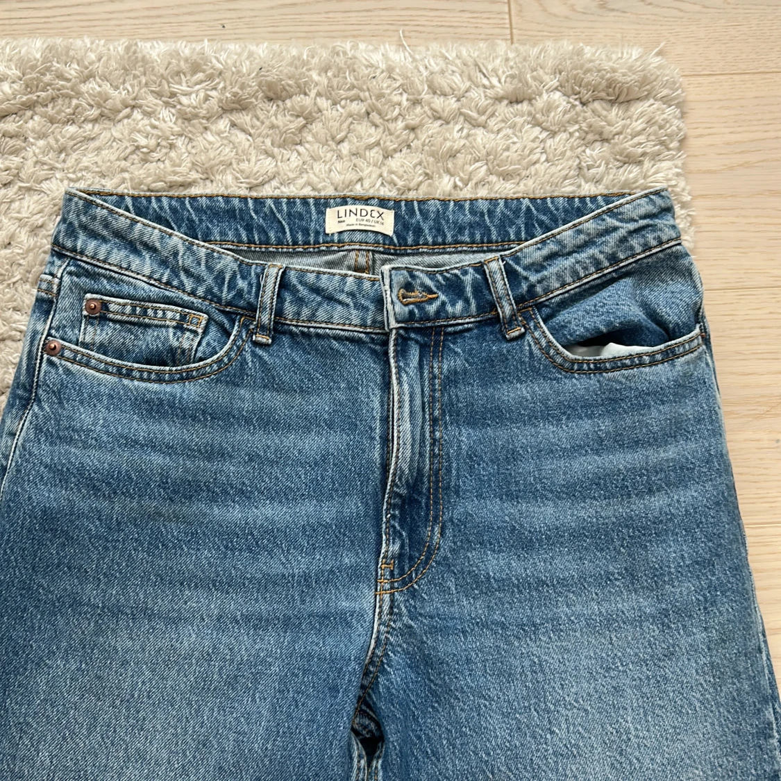 Blå jeansbyxor från Lindex - 1