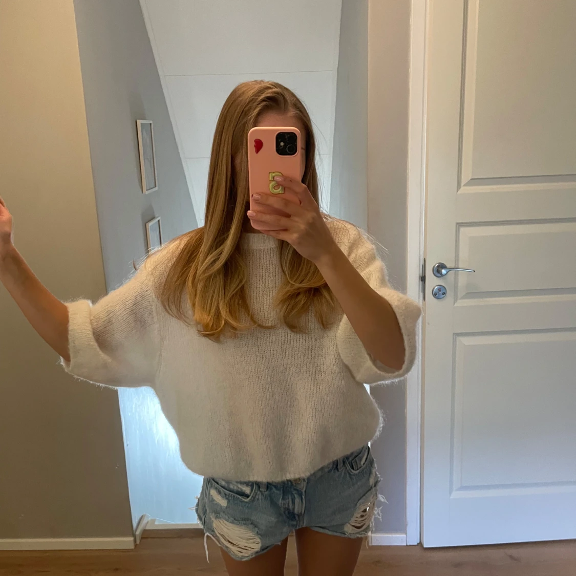 Stickad T-shirt  - 1