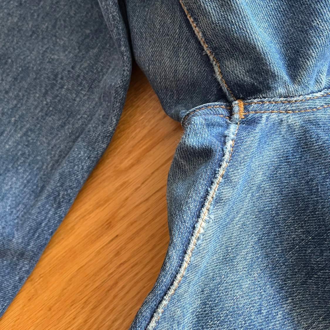 Levis 501 blå jeans med rå kant - 4