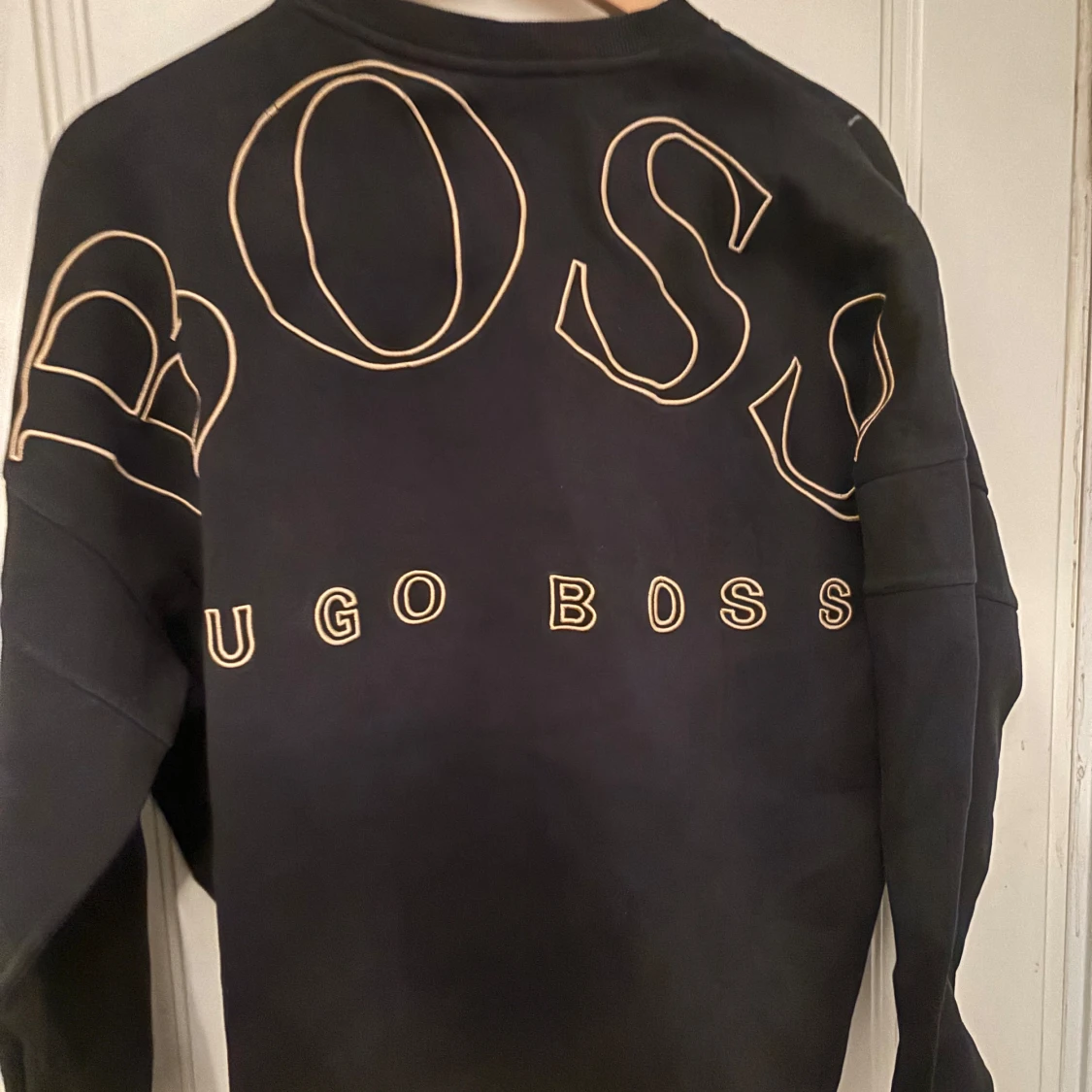 Svart sweatshirt från Hugo Boss - 1