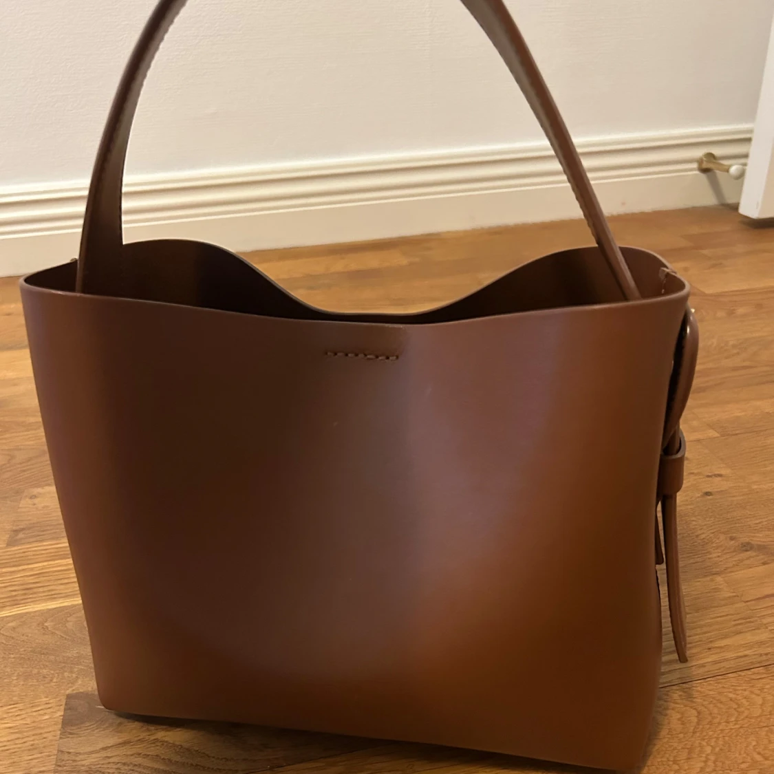 Brun arketväska - 1