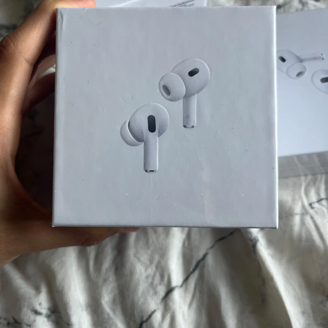 Ãịr pøđś prõ 2 - 1