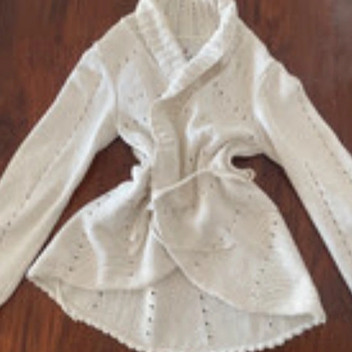  Söt Vit omlott kofta med kny - 2