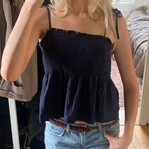 Topp  - Säljer denna fina topp✨❤️