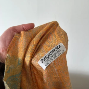 Pashmina sjal  - Jättefin pashmina sjal som tyvärr inte kommer till användning 