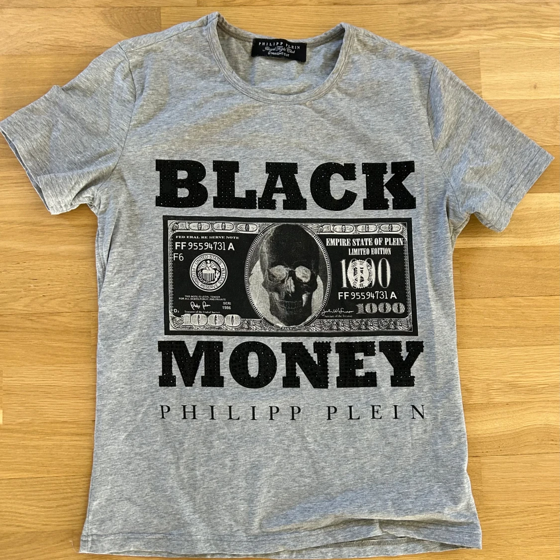 Grå t-shirt med tryck från Philipp Plein