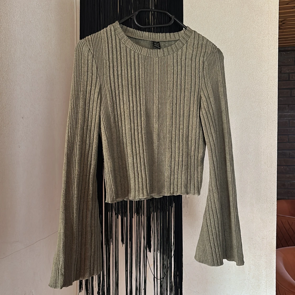 Grå ribbad croppad tröja från SHEIN