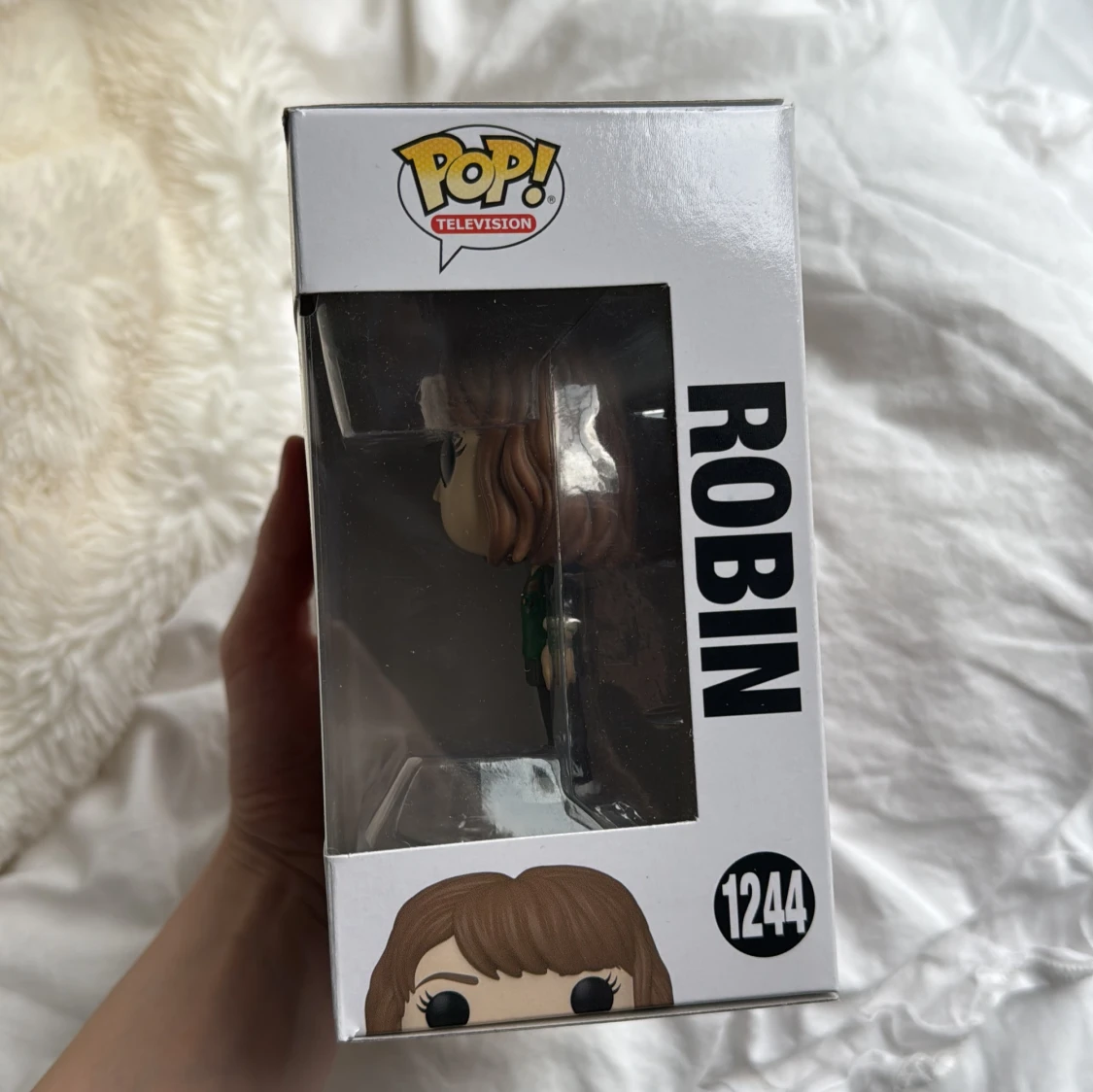 Stranger Things: Robin (Funko Pop! #1244) - 1