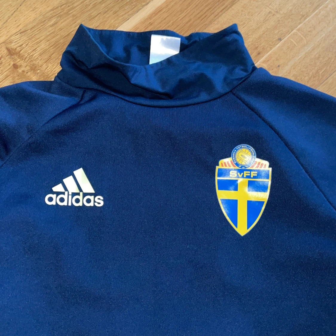 Sverige landslagströja storlek M  - 1