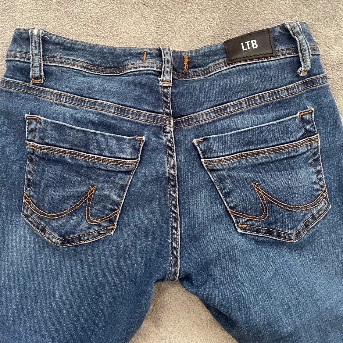 Low waist bootcut valerie jeans från LTB - 2