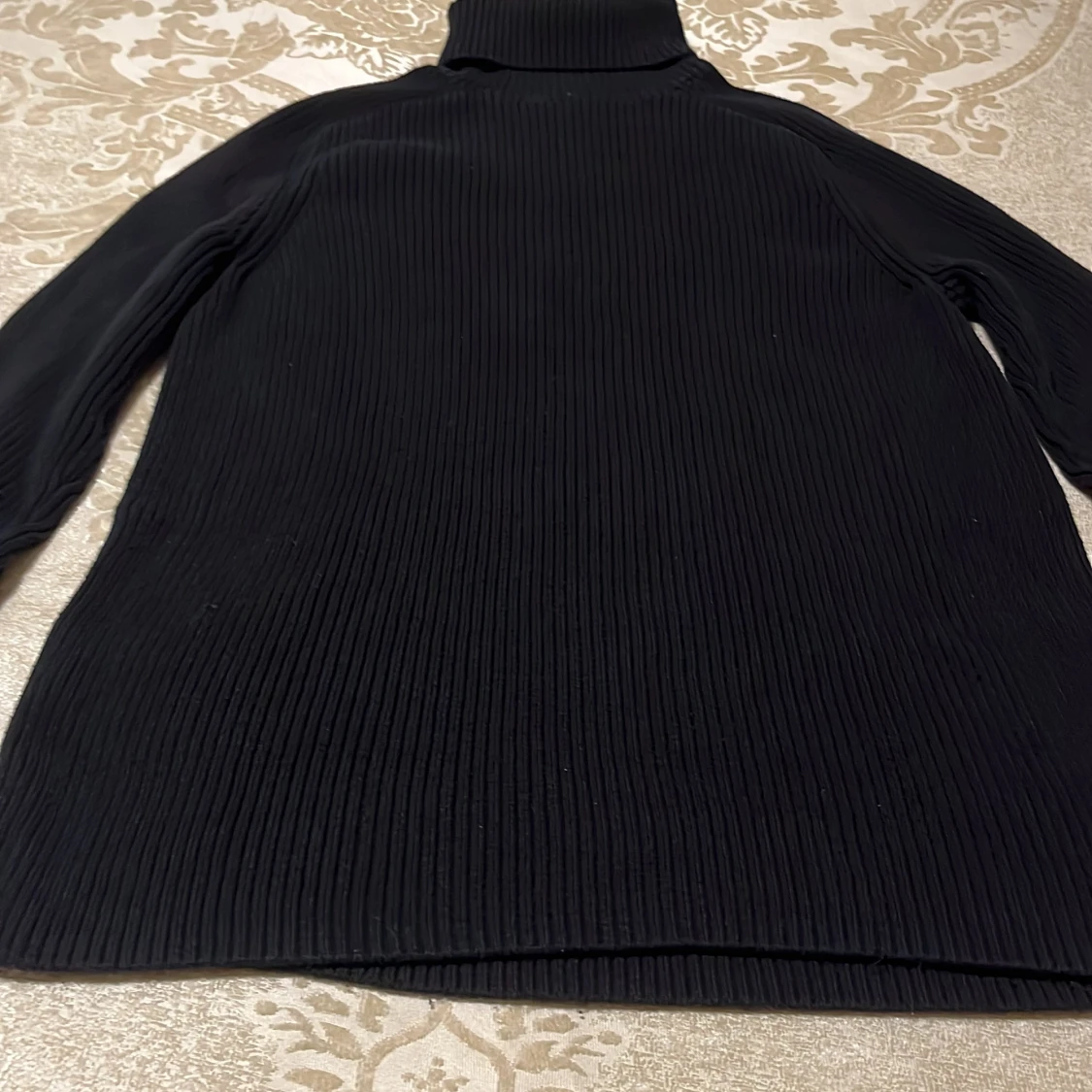 Svart ribbad Hm Tröja - 2