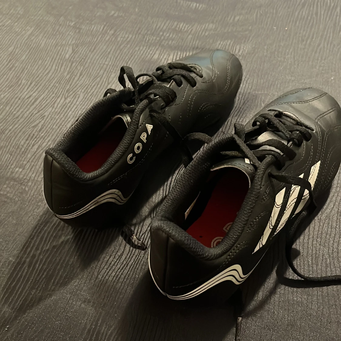 Adidas Copa svartvita fotbollsskor - 1