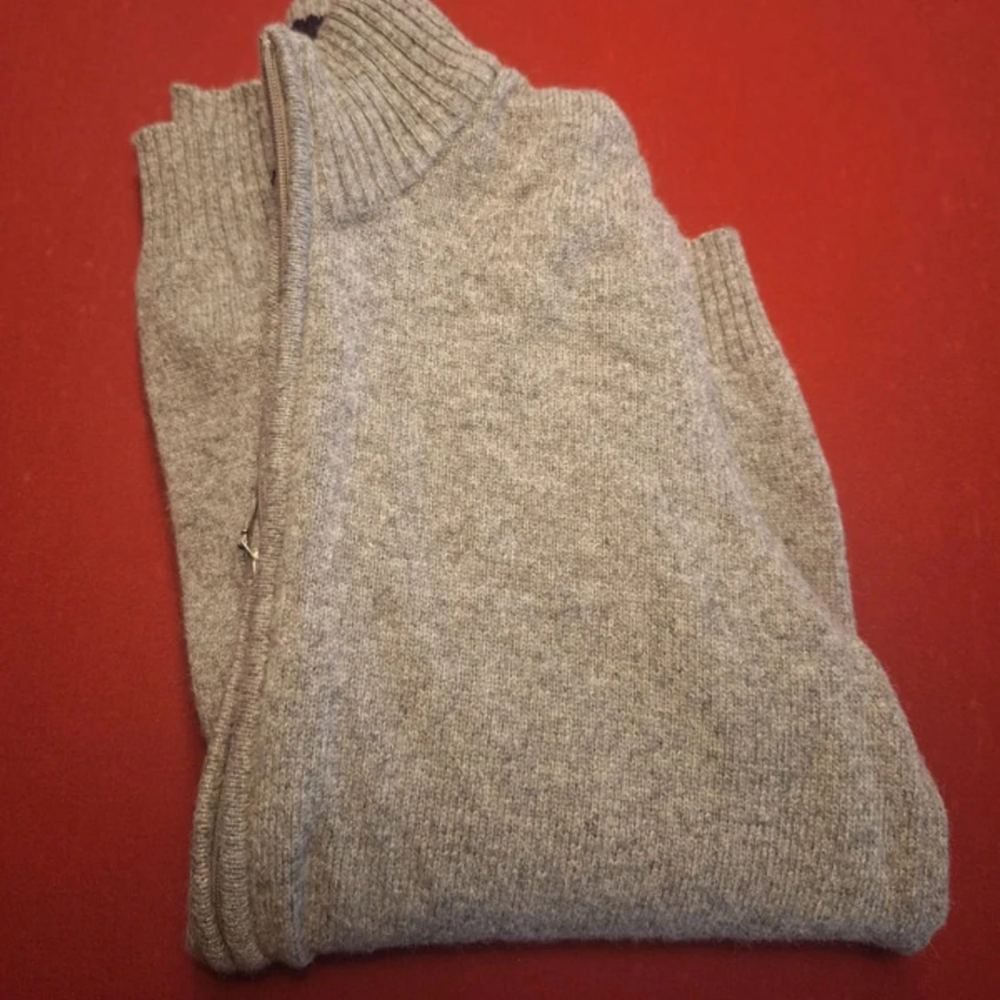 Grå stickad tröja Camargue half zip - 2