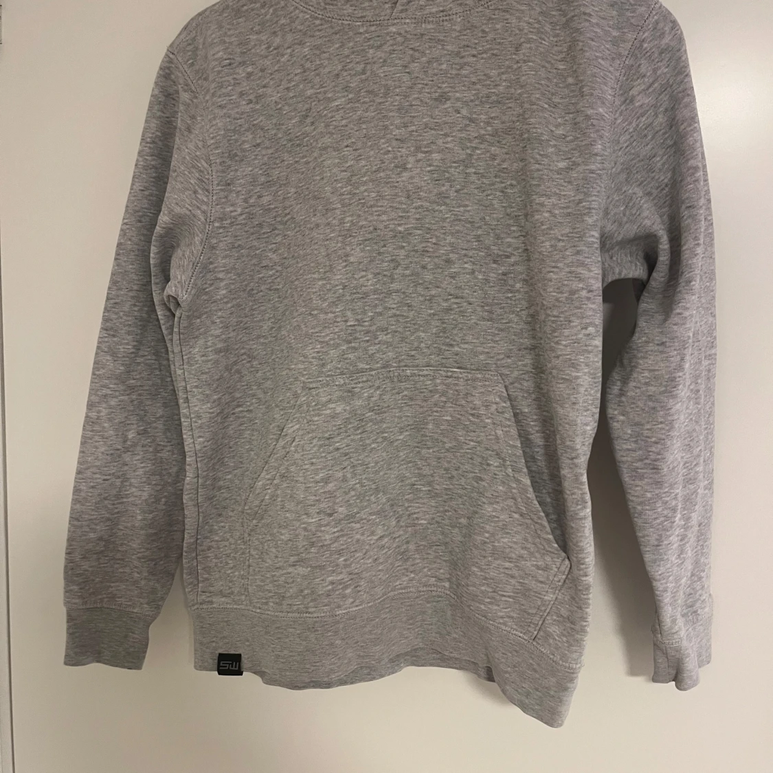 Grå hoodie från South West