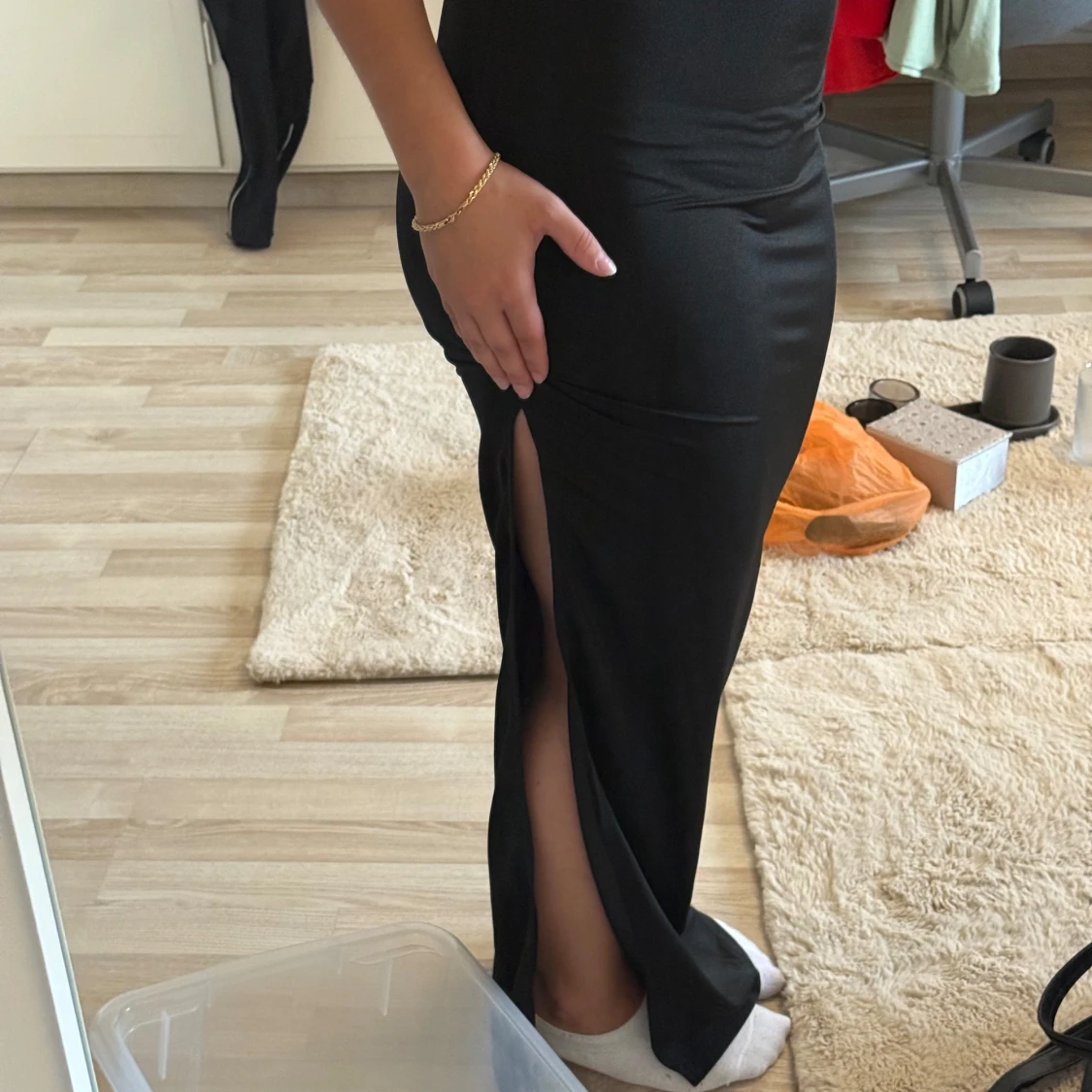 Klänning med öppen rygg - 2