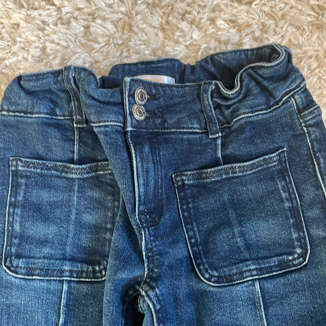 Blå bootcut jeans från Gina Tricot - 2