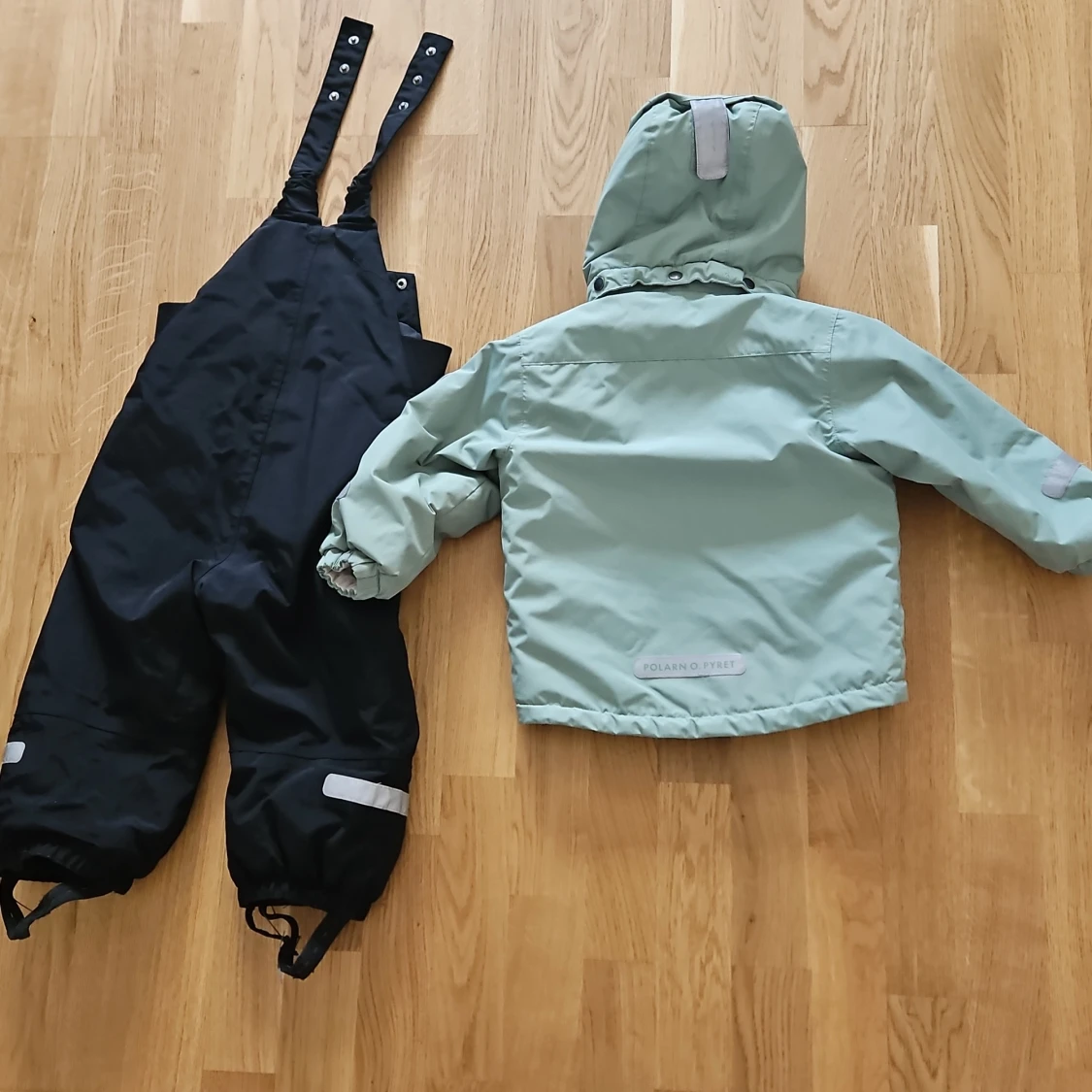 Mint grön vinterjacka Polarn O. Pyret 92 , skidbyxor vinter 86 - 1