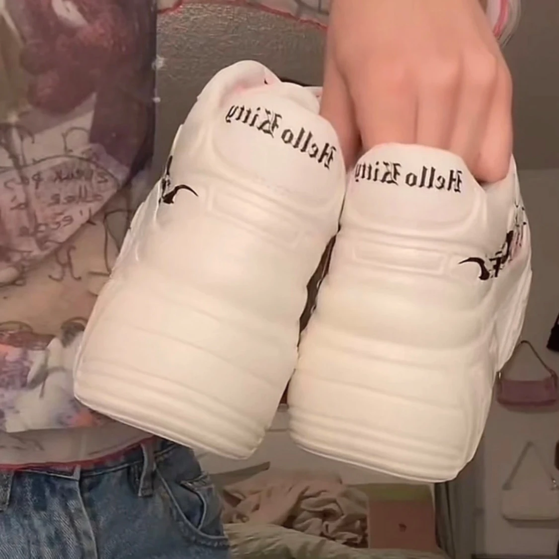 Hello Kitty platåsneakers med flames - 1