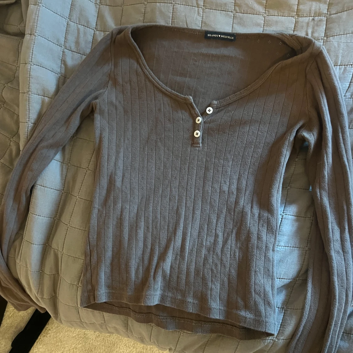 Brun ribbad tröja från Brandy Melville - 1