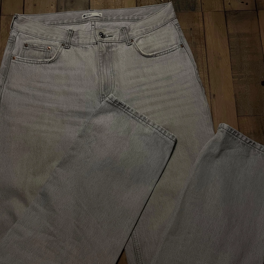 Grå jeans från Perfect Jeans