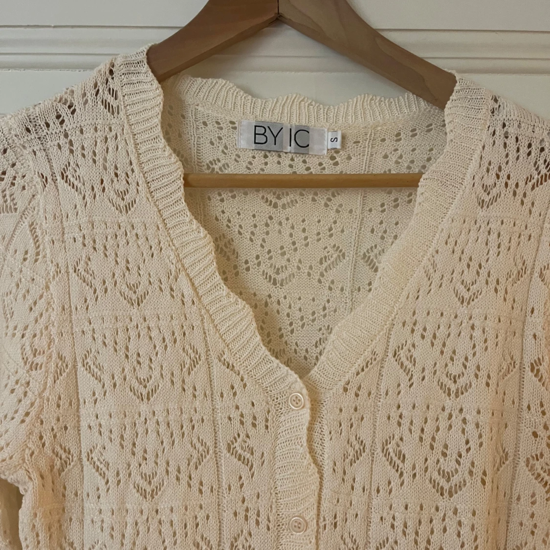 Lång stickad spetsklänning BYIC - 1