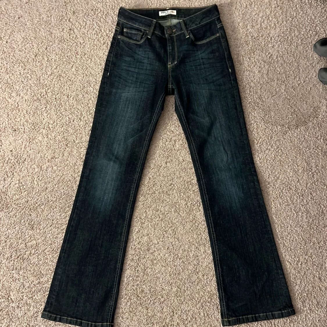 Mörkblå jeans från Lindex Denim - 2