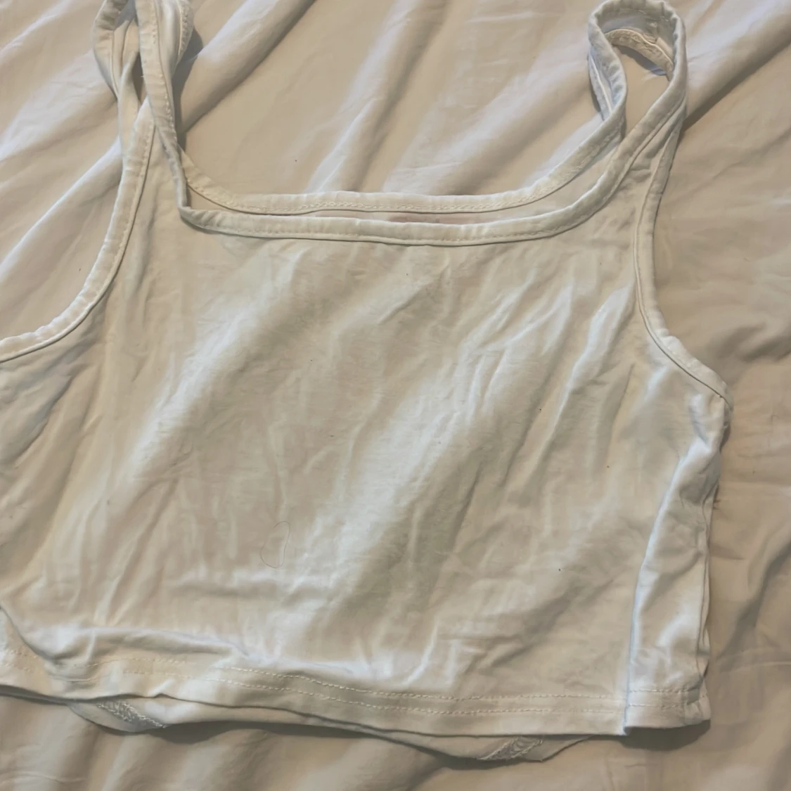 Vit croppad linne med tryck - 1