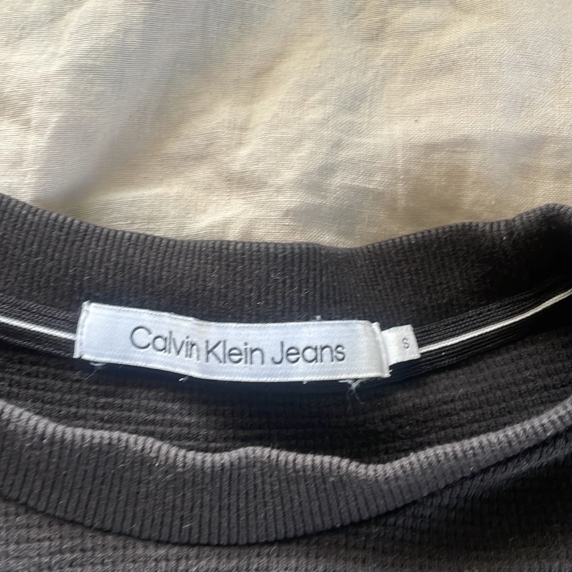 Svart långärmad tröja Calvin Klein Jeans - 2