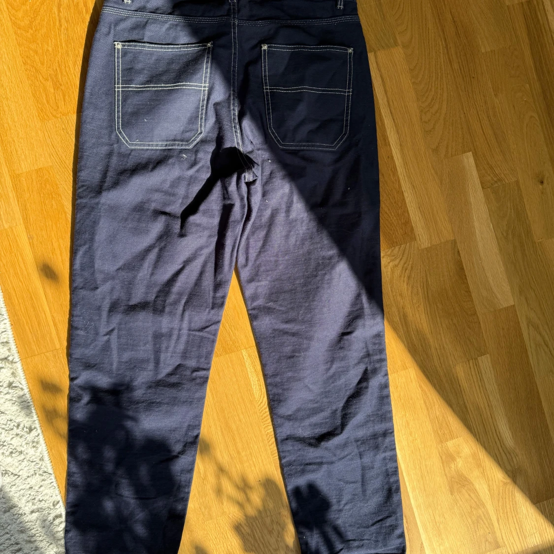 Mörkblå jeansbyxor från Vailent - 2