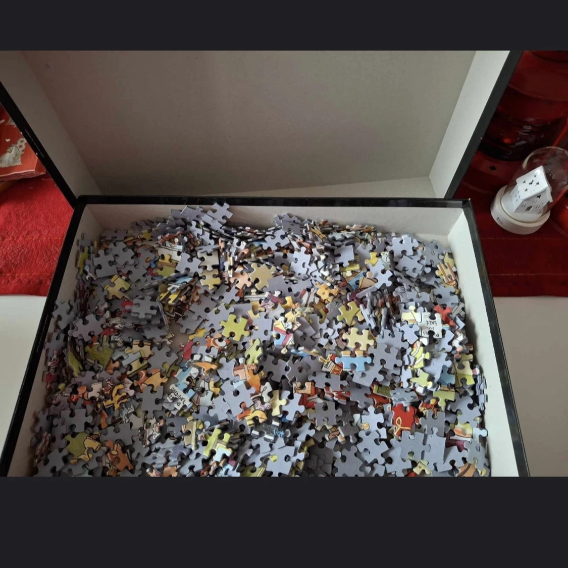 Wasgij? Original Puzzle #18: Uproar at the Vets! - 3