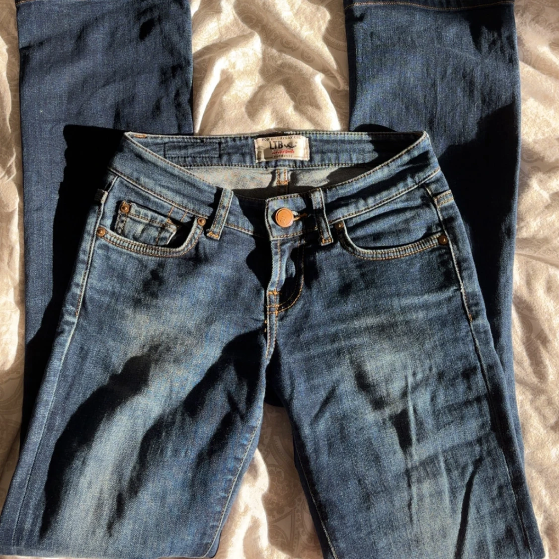 Blå bootcut jeans från LTB  - 1