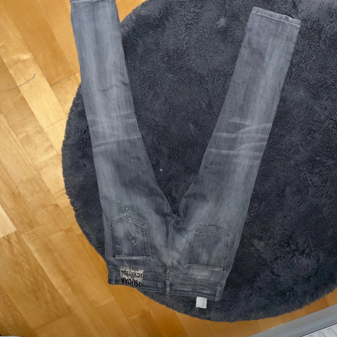 Grå skinny jeans från Dsquared2 - 2