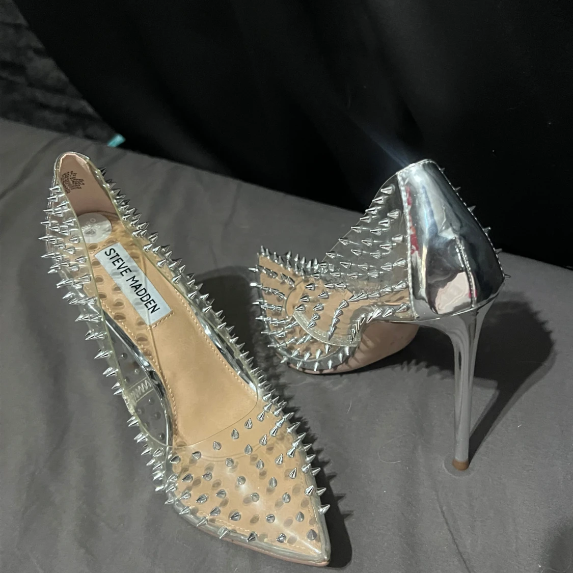 Steve Madden pumps med nitar och spetsig tå - 2