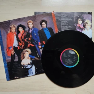 Heart - "Heart" LP - Heart - "Heart" Vinyl  1985 Europe Press  Konvolut: VG+ Vinyl: VG+