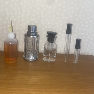 Hugo Boss The Scent decants - Pris lista: Obs! Hugo boss flaskan ingår inte i priset. 5ml: 40kr, 10ml: 65kr, 15ml: 100kr, 20ml: 130kr, 30ml: 190kr
