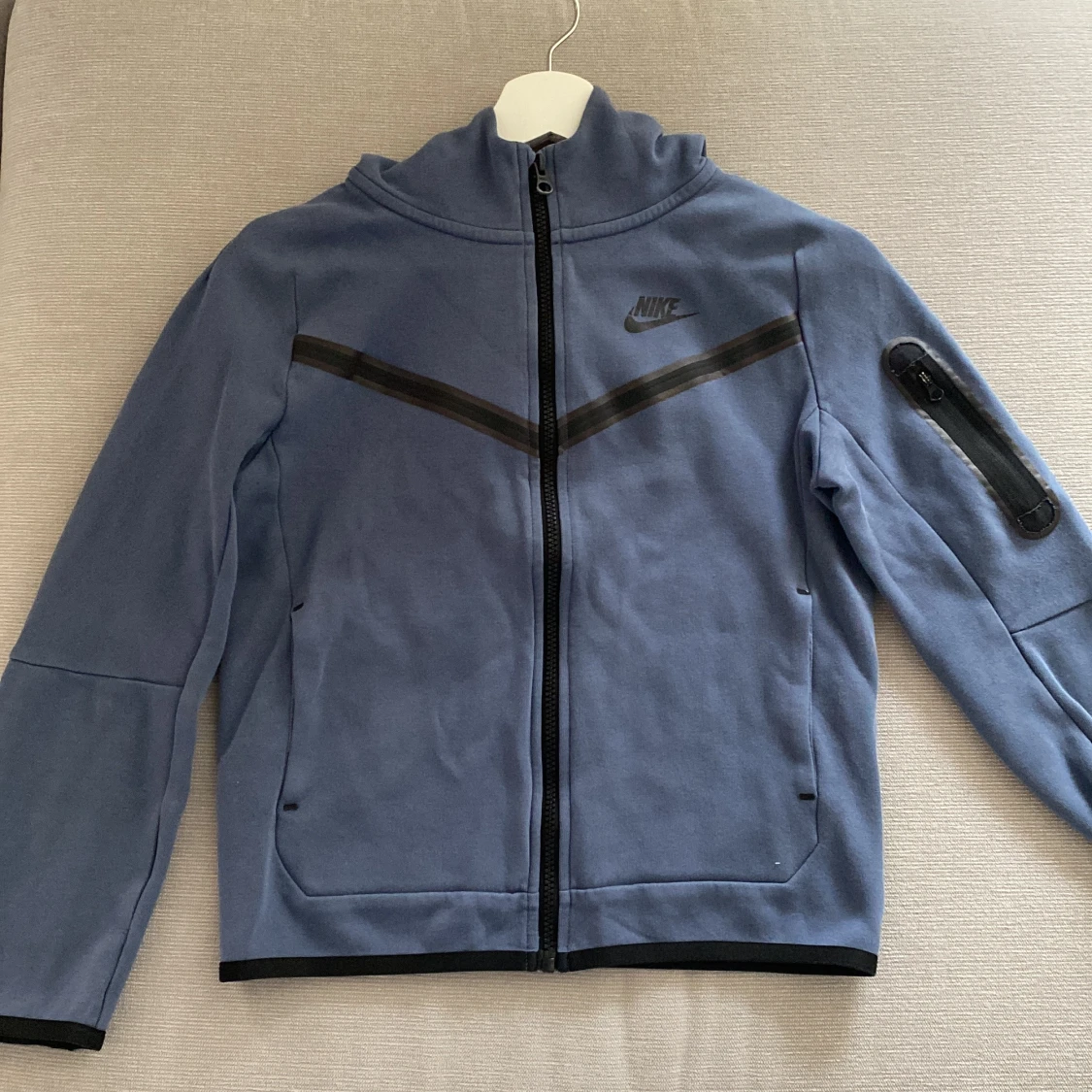 Blå jacka från Nike