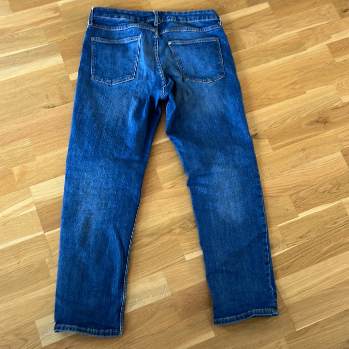 Blå jeans från H&M - 1