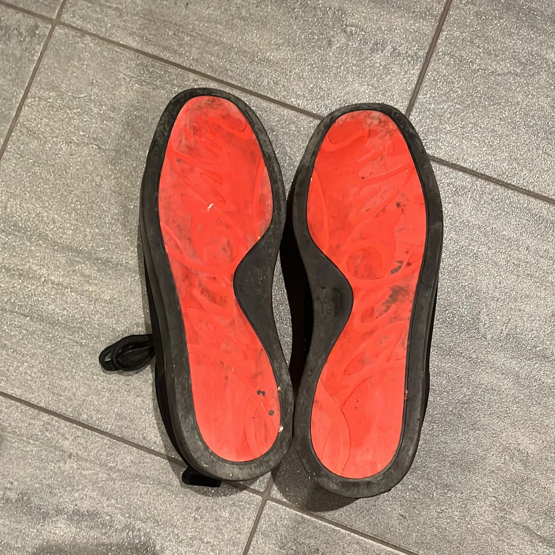 Svarta Christian Loubotuins - 2