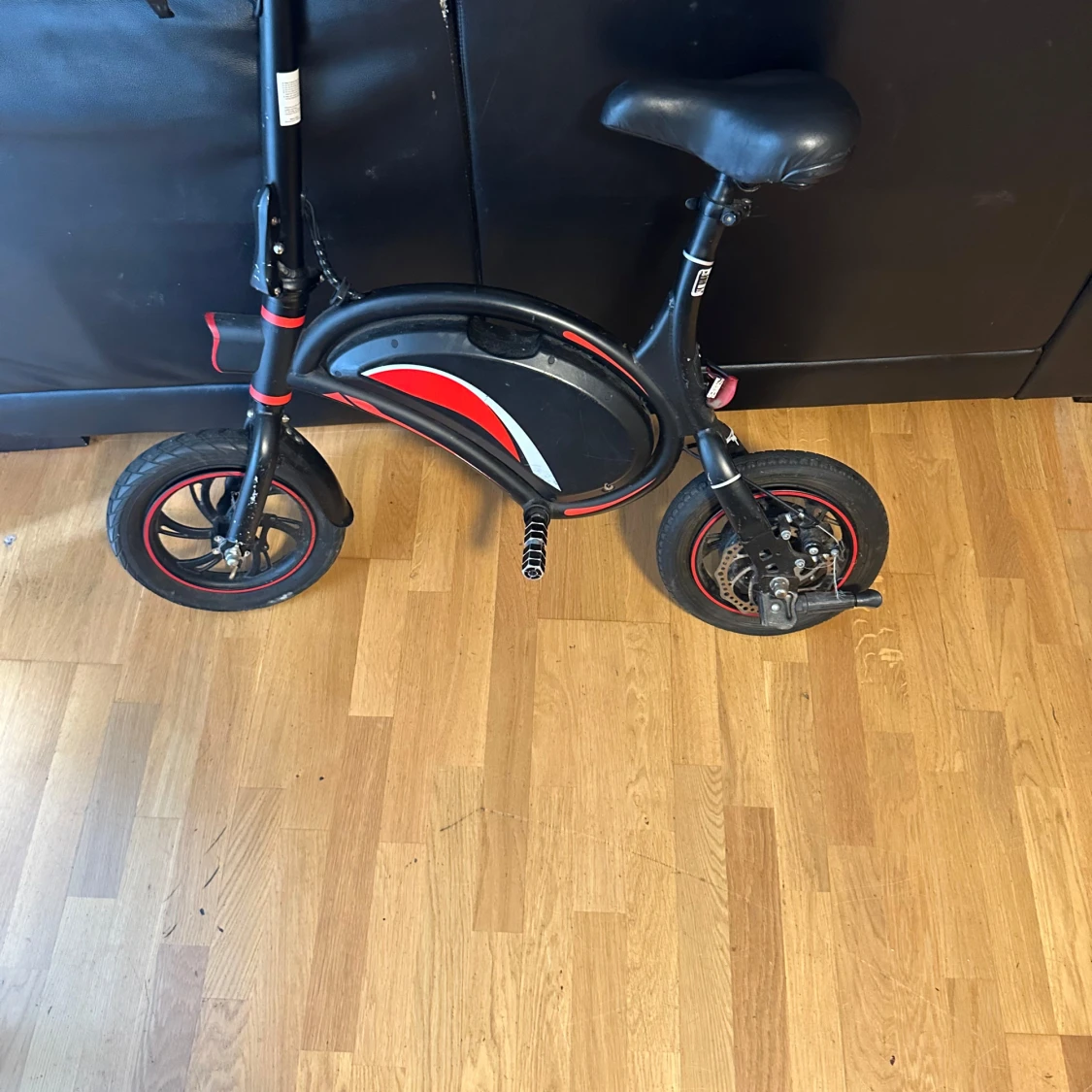 El scooter billigt för den behöver återvinning 